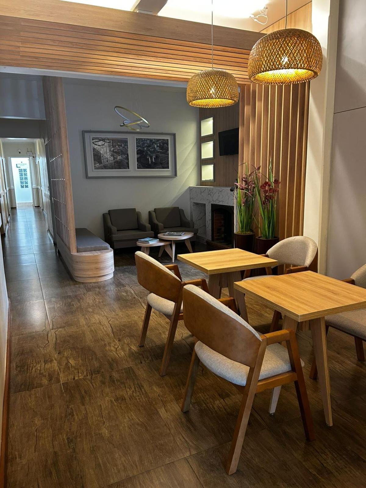 Barlos Hotel Уругуаяна Экстерьер фото