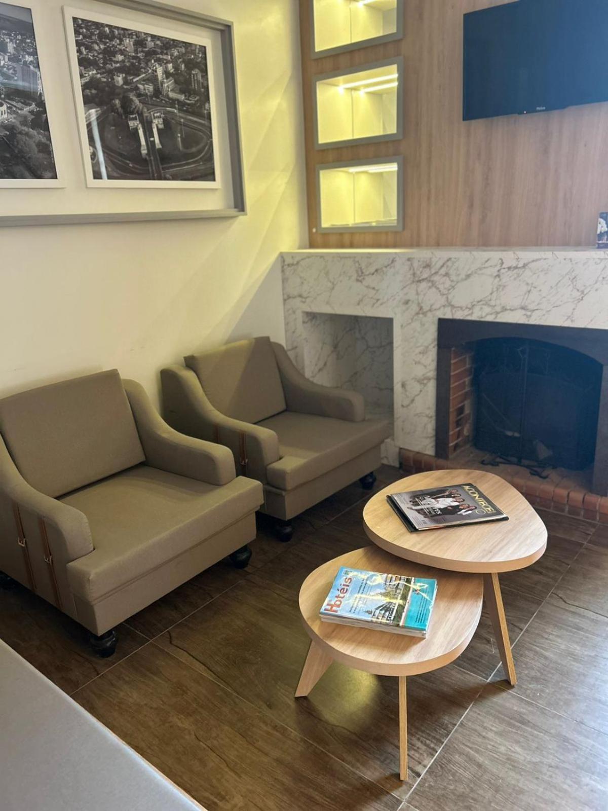 Barlos Hotel Уругуаяна Экстерьер фото
